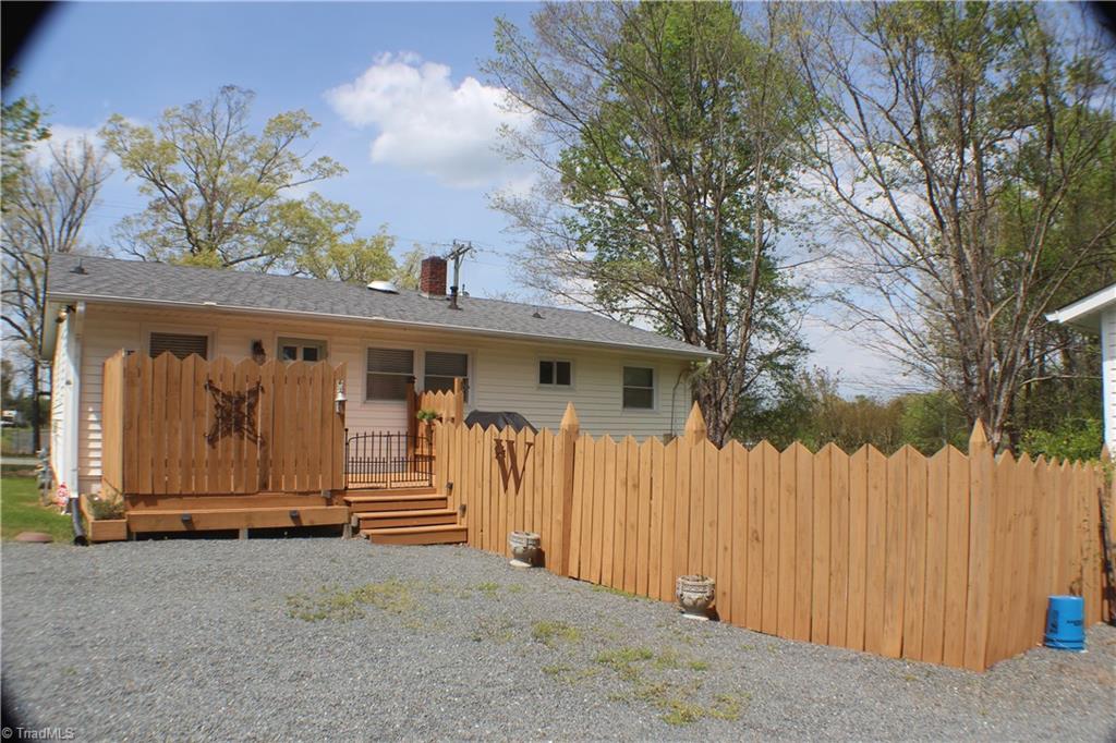 3735 Transou Road Pfafftown, NC 27040 - Photo 16 of 17 Gallery Image 16