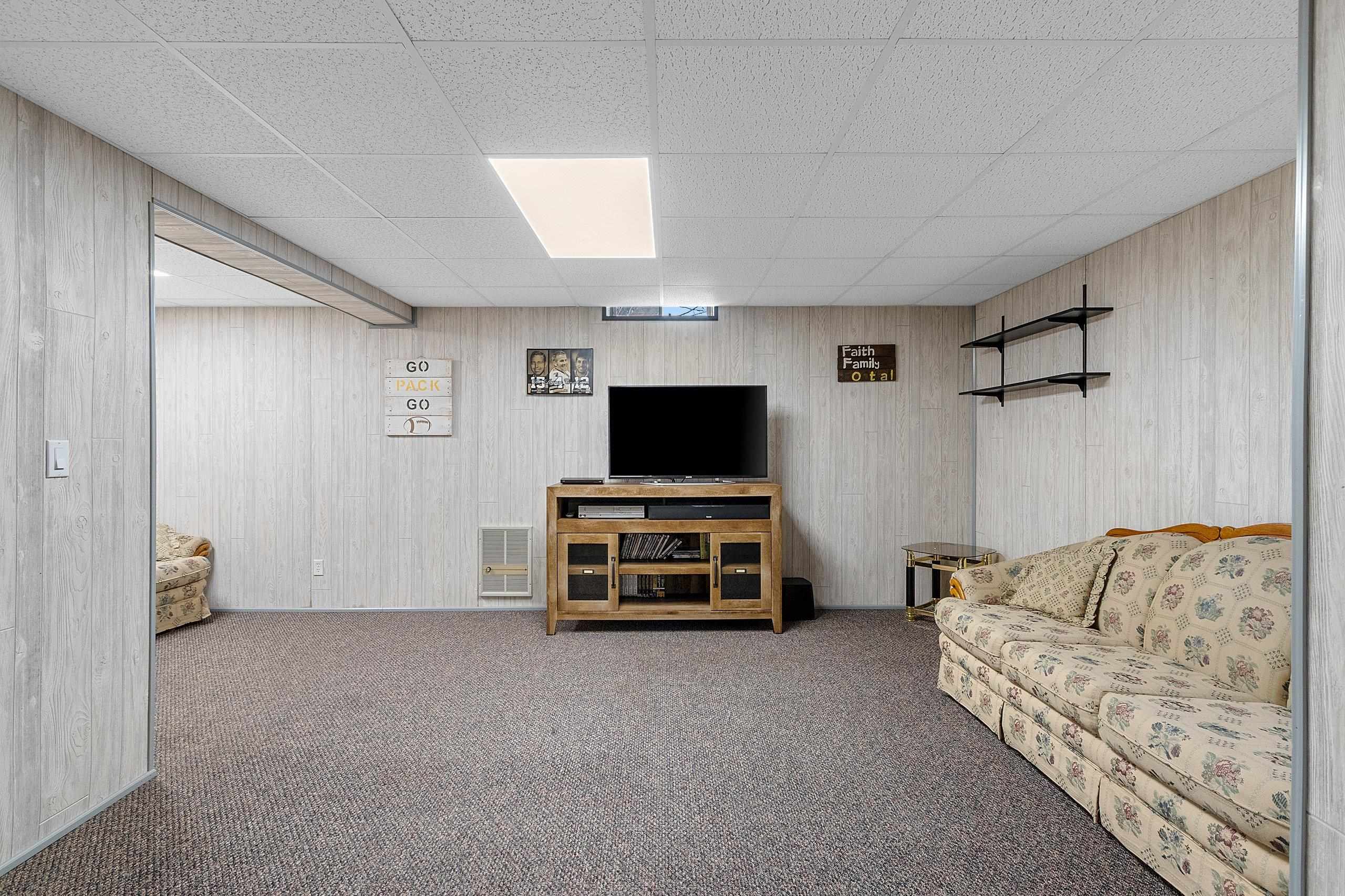 W3195 Rock Road Appleton, WI 54913 - Photo 29 of 50