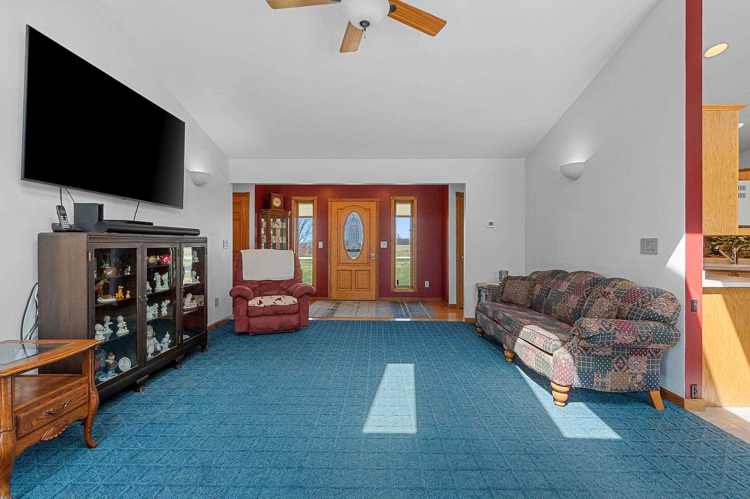 W3195 Rock Road Appleton, WI 54913 - Photo 8 of 50