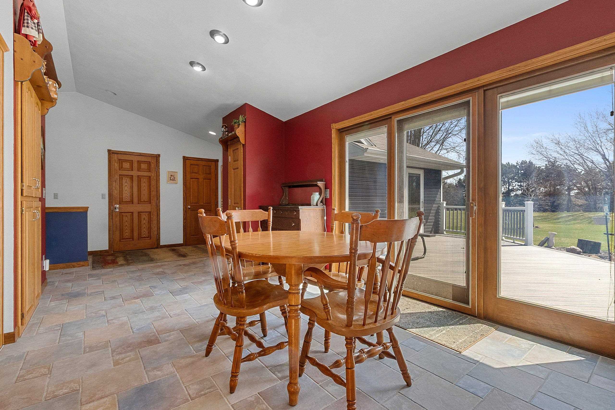 W3195 Rock Road Appleton, WI 54913 - Photo 10 of 50