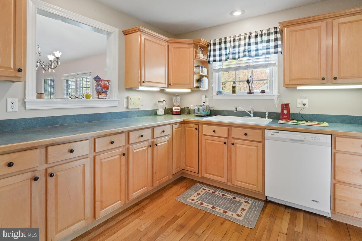 8937 Yellow Springs Road Frederick, MD 21702 - Photo 13 of 70