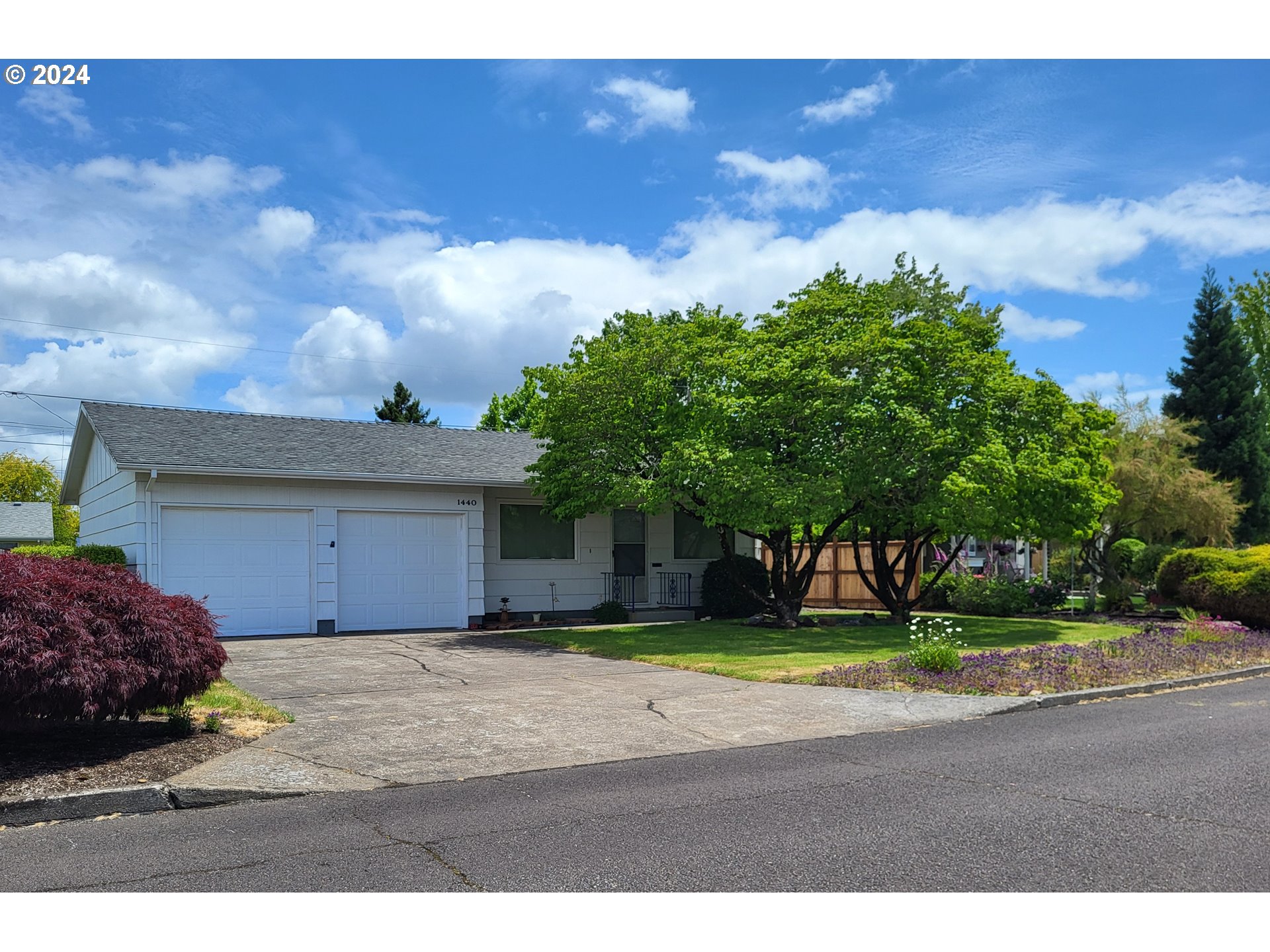 1440 Thompson Road Woodburn, OR 97071 - Photo 1 of 26 Gallery Image 1