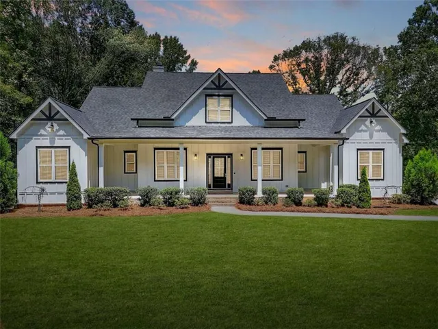 $949,900 | 2053 John Stowe Road, Monroe, GA 30656