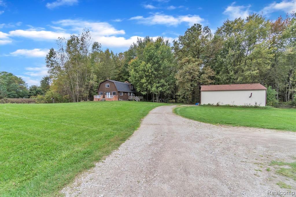 5190 Bull Run Road Gregory, MI 48137 - Photo 34 of 38
