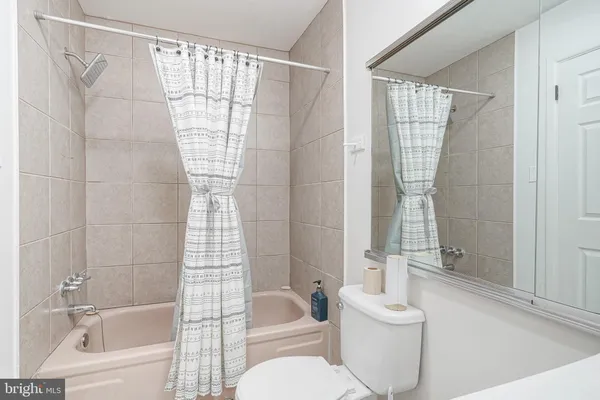 $195,000 | 11 Dover Court, Unit B39, Clementon, NJ 08021