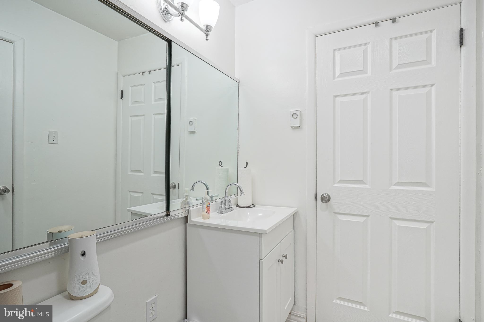 11 Dover Court, Unit B39 Clementon, NJ 08021 - Photo 22 of 26