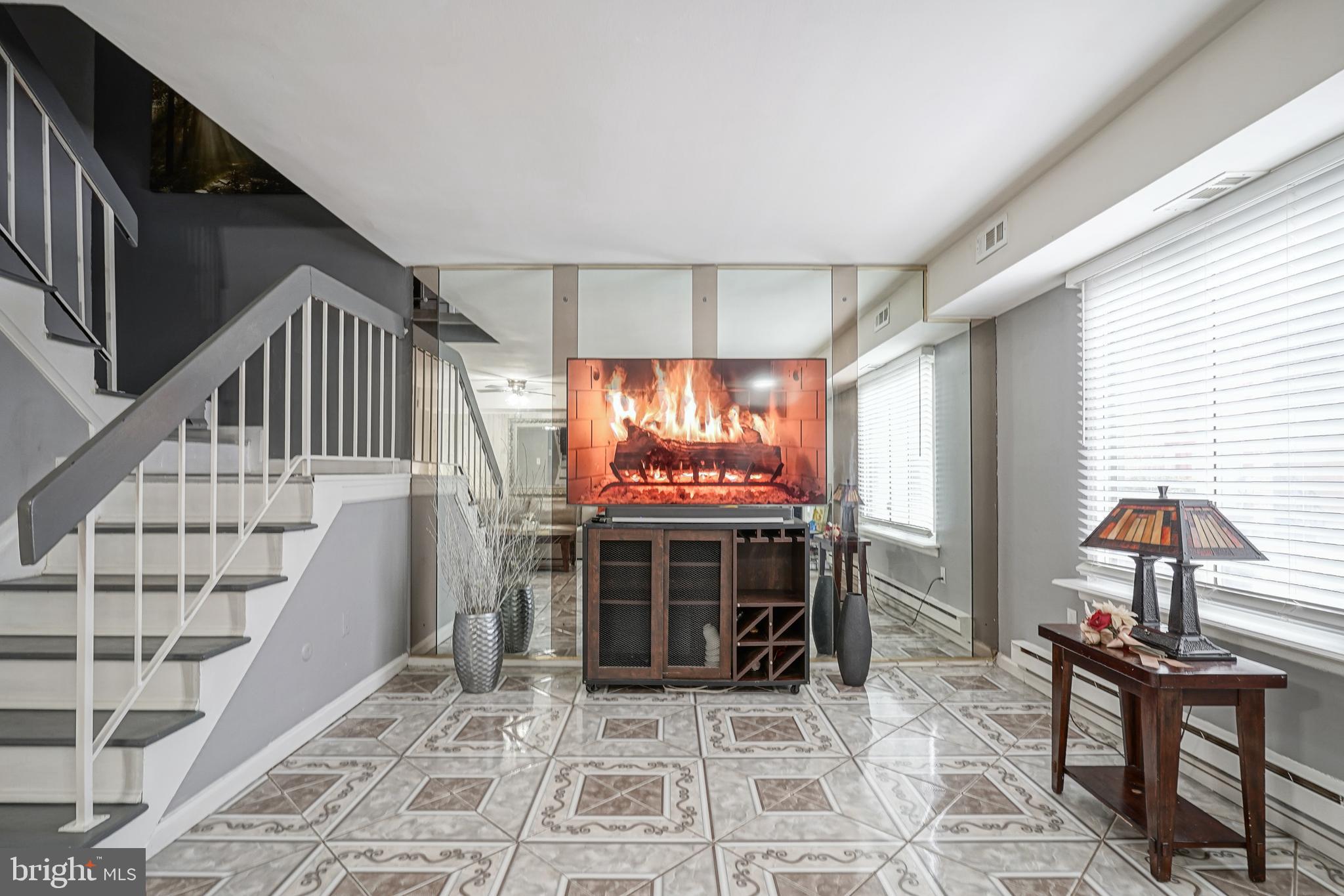 11 Dover Court, Unit B39 Clementon, NJ 08021 - Photo 4 of 26