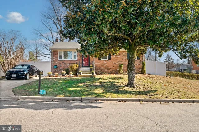 $410,000 | 8900 Townsend Lane, Clinton, MD 20735