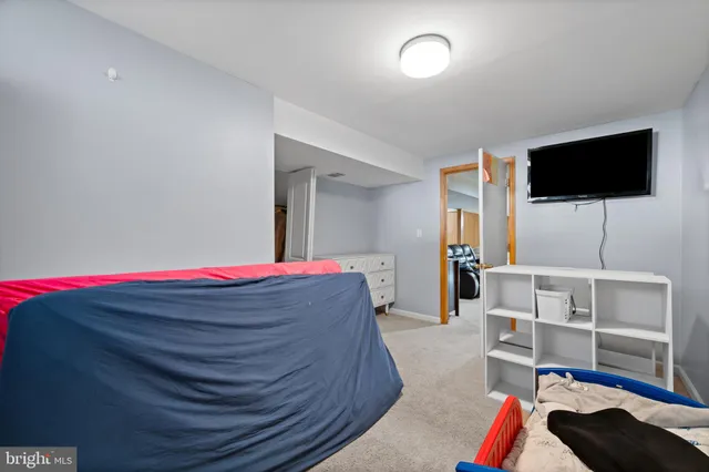 $410,000 | 8900 Townsend Lane, Clinton, MD 20735