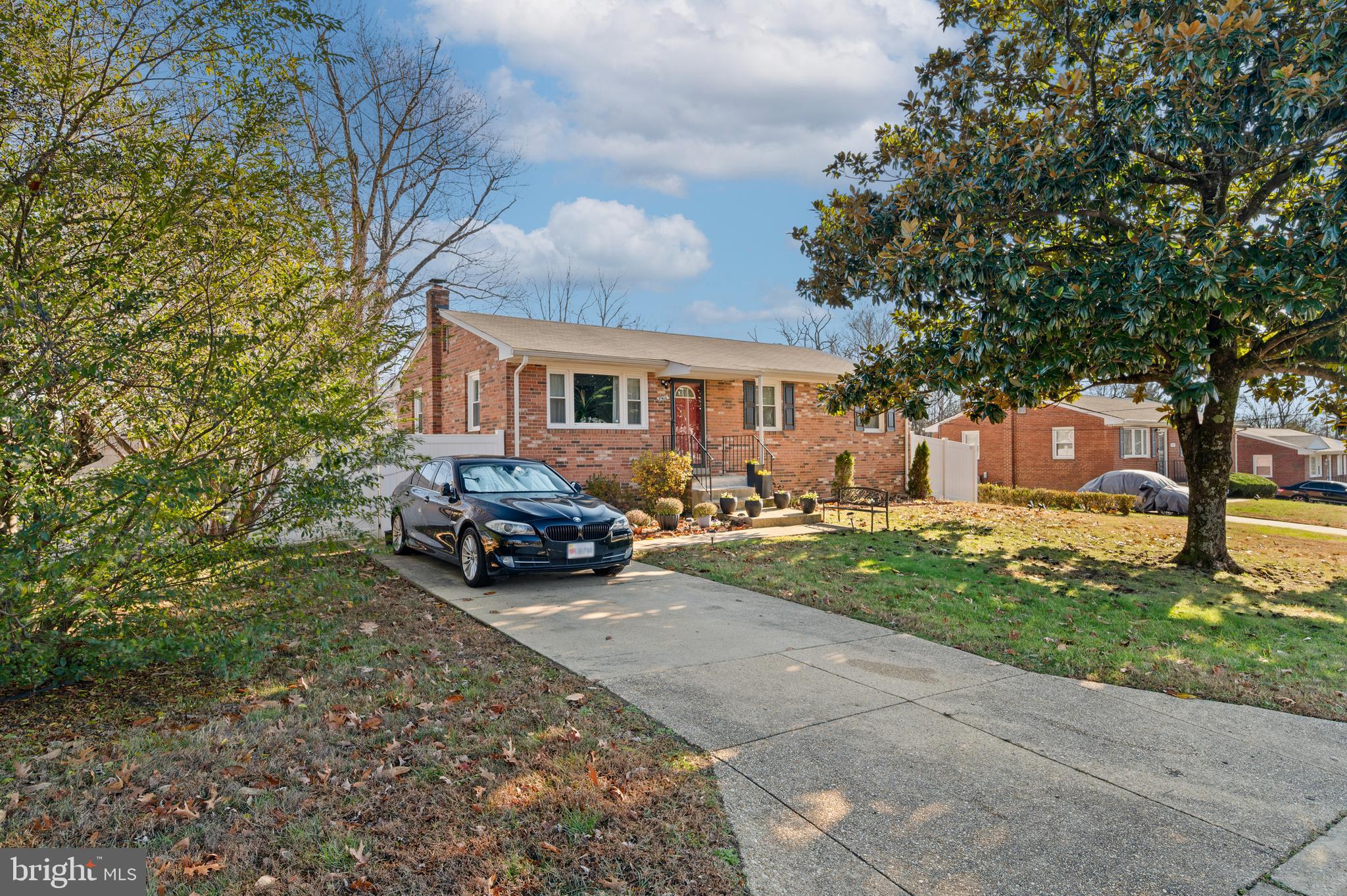 8900 Townsend Lane Clinton, MD 20735 - Photo 28 of 30 a view of a house with a patio