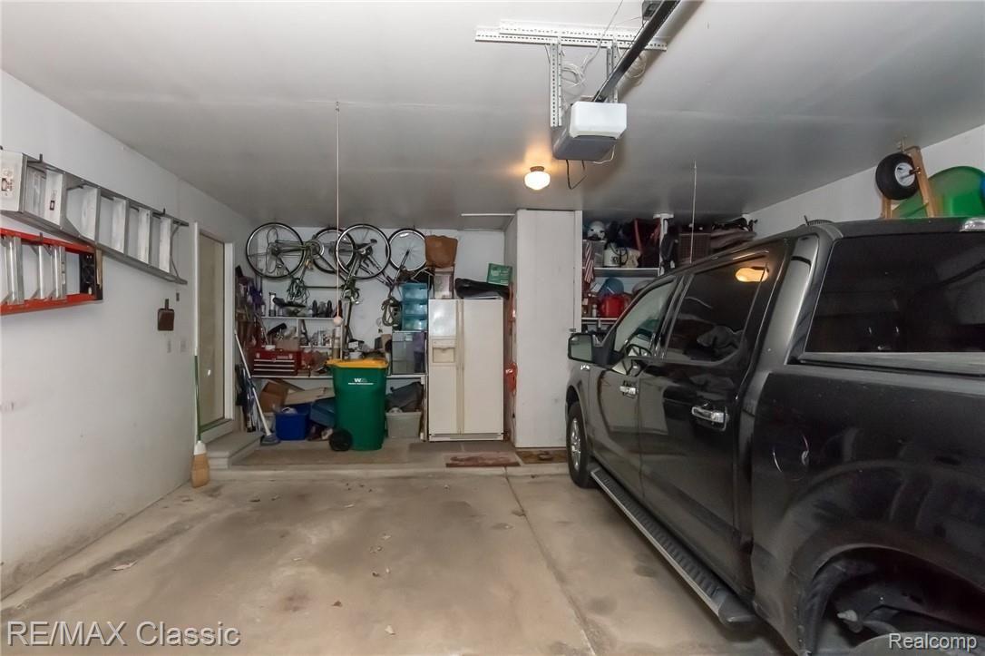 44513 Stone Road Novi, MI 48375 - Photo 58 of 70 JTB_5723.jpg