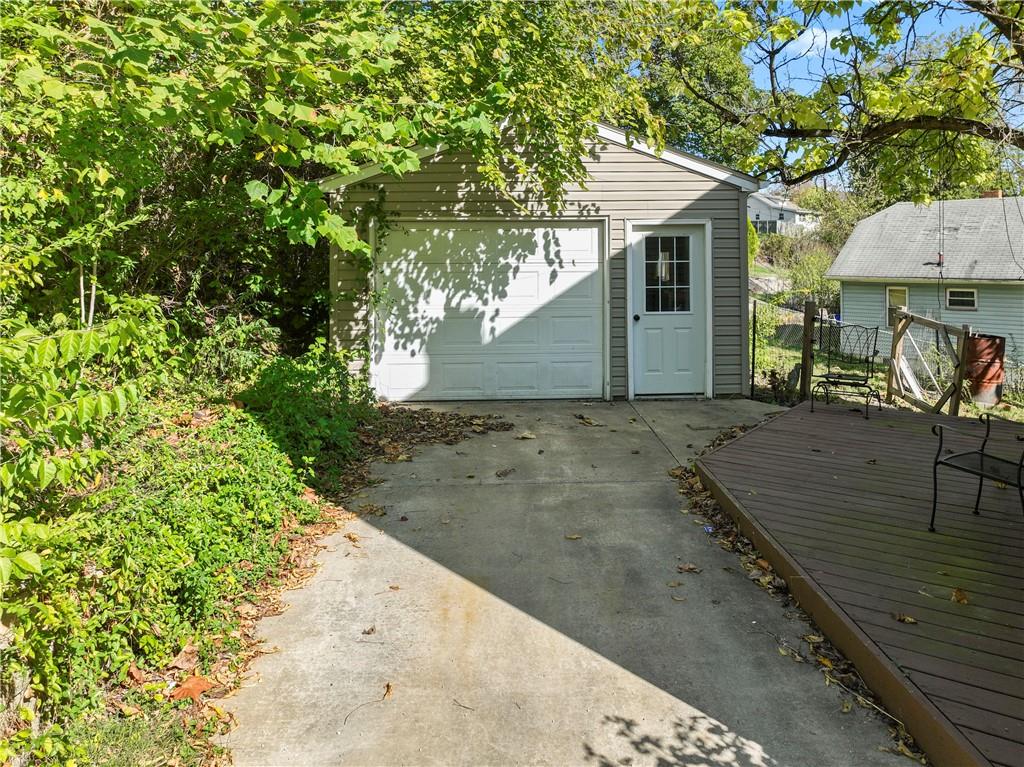1217 25th Street Beaver Falls, PA 15010 - Photo 5 of 32 a view of a backyard of the house