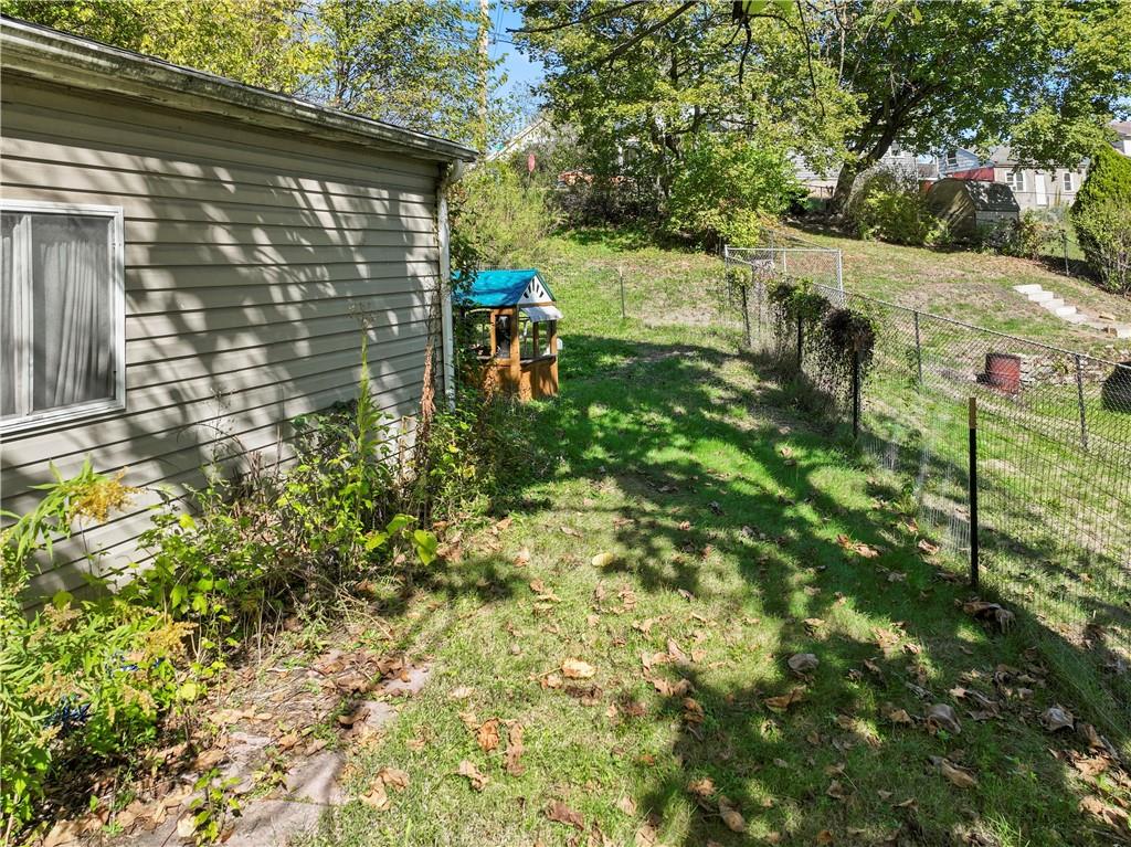 1217 25th Street Beaver Falls, PA 15010 - Photo 8 of 32 a view of backyard with garden