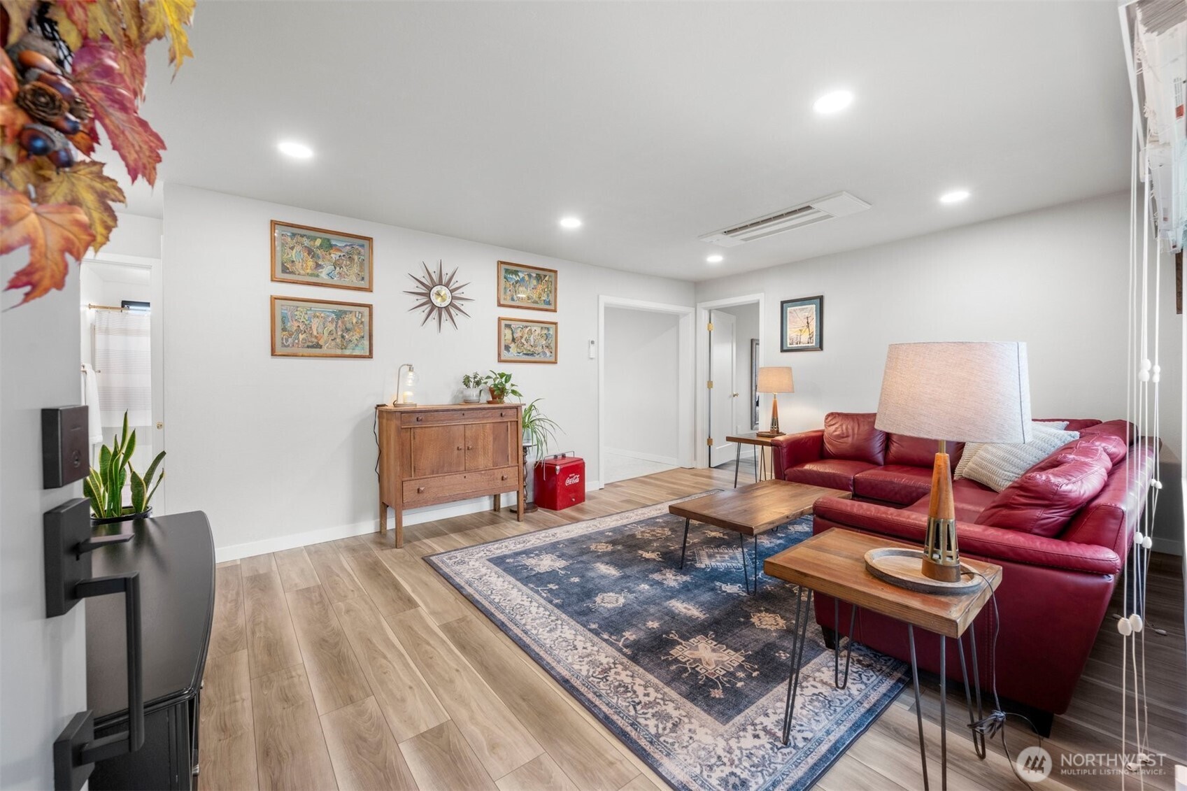2304 5th Street Everett, WA 98201 - Photo 5 of 29 Gallery Image 5