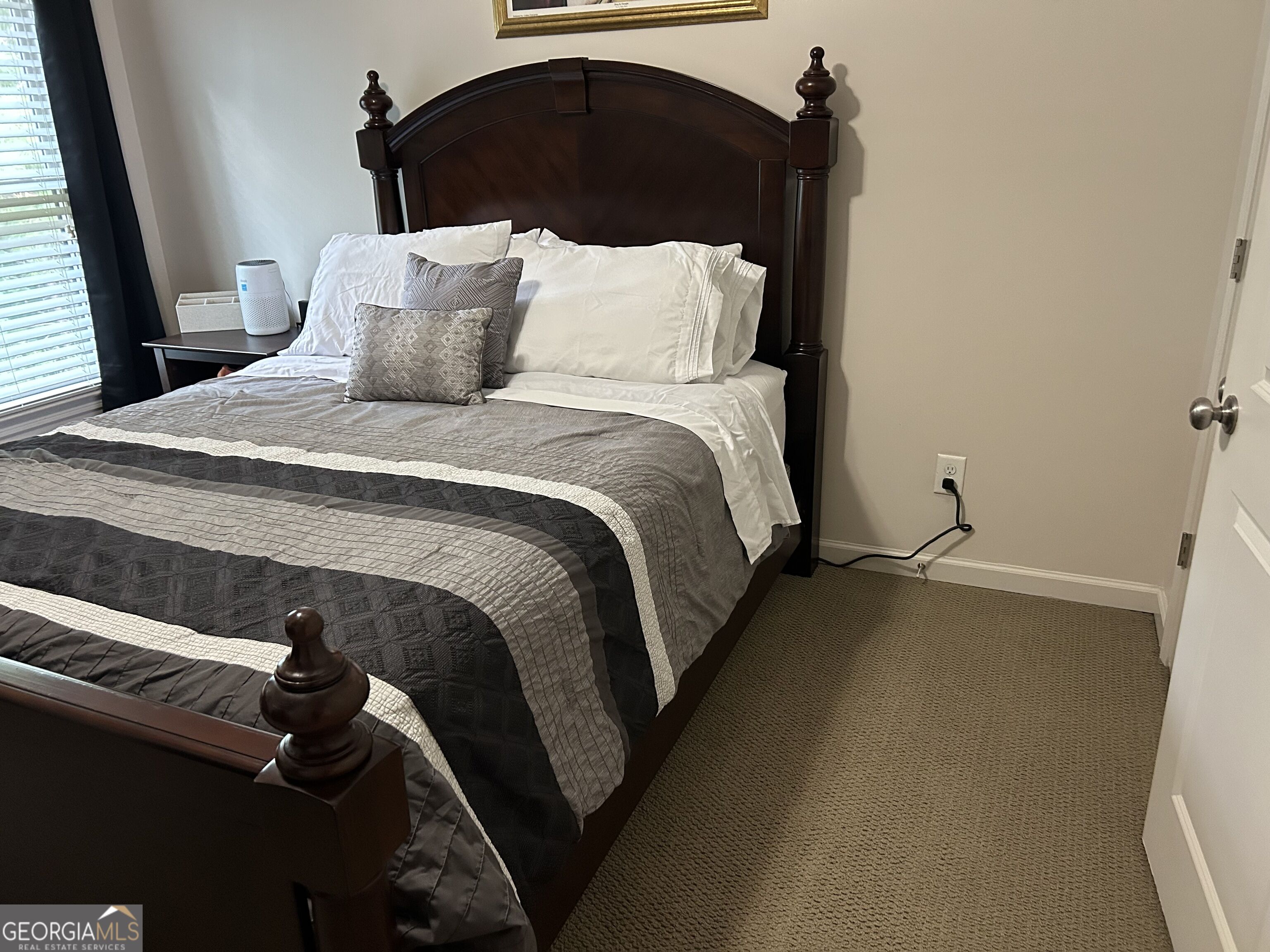 2215 Collins Ridge Drive Northwest Atlanta, GA 30318 - Photo 16 of 41 Gallery Image 16