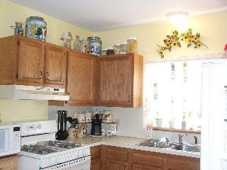 647 West Temperance Road Temperance, MI 48182 - Photo 5 of 8 463326-4.JPG