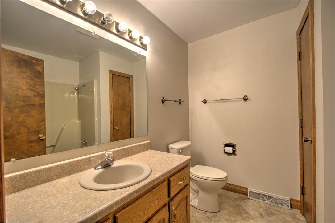 147 Fenway Drive Decatur, IL 62521 - Photo 26 of 32