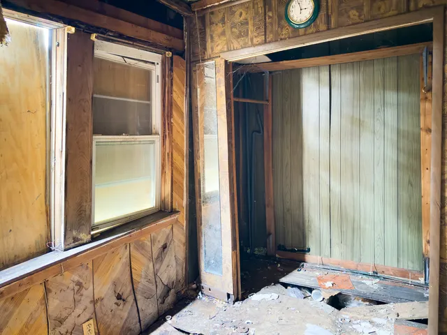 $149,900 | 609 East 88th Place, Chicago, IL 60619