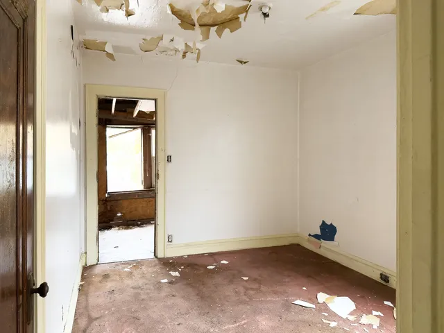 $149,900 | 609 East 88th Place, Chicago, IL 60619