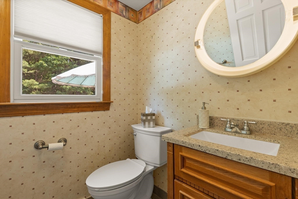 80 Hampton Road Sharon, MA 02067 - Photo 11 of 28