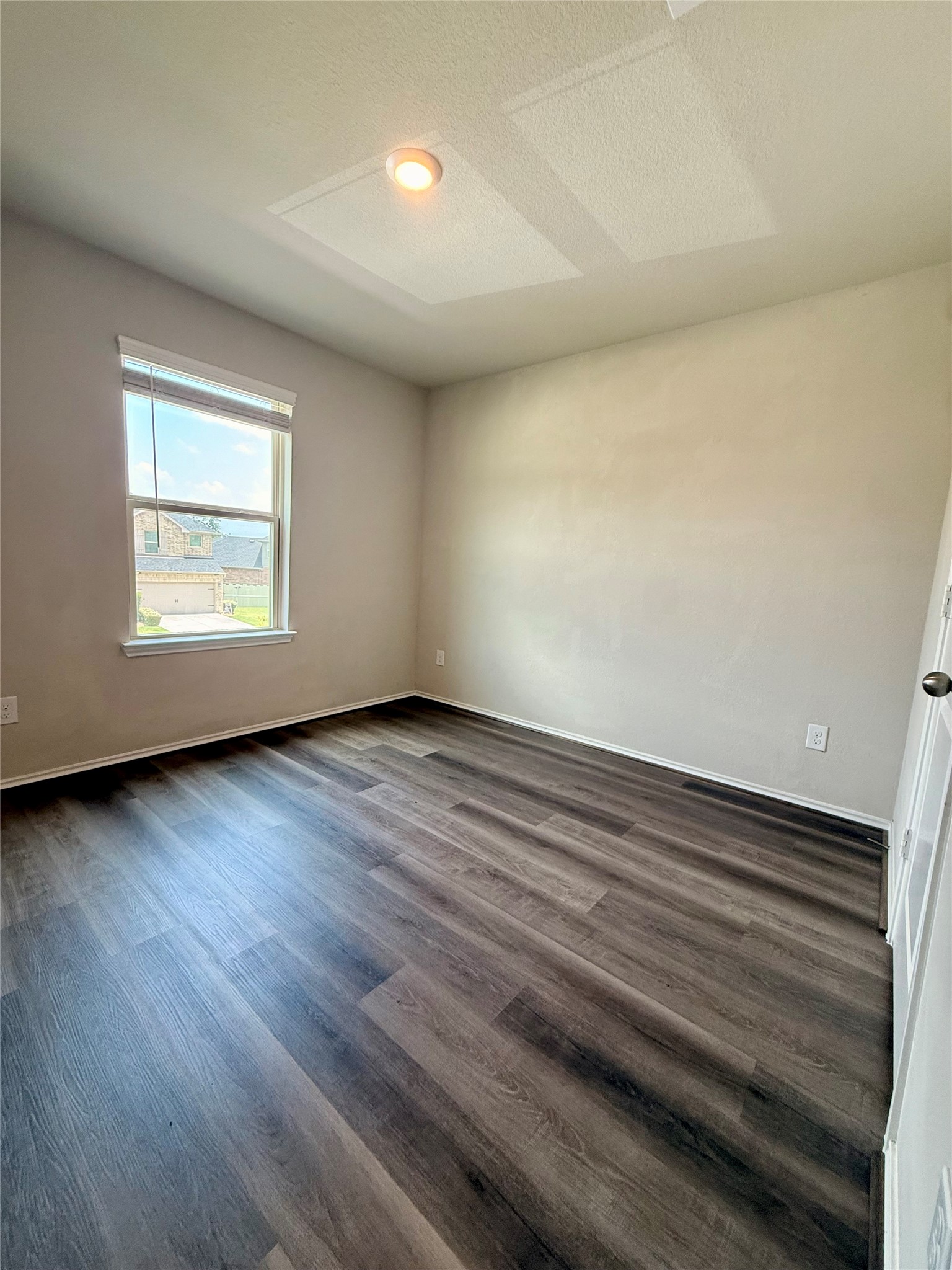 9278 Inland Leather Lane Conroe, TX 77385 - Photo 22 of 35 Guest room 1