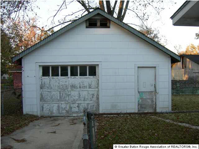 4635 Wyandotte Street Baton Rouge, LA 70805 - Photo 4 of 9 Gallery Image 4