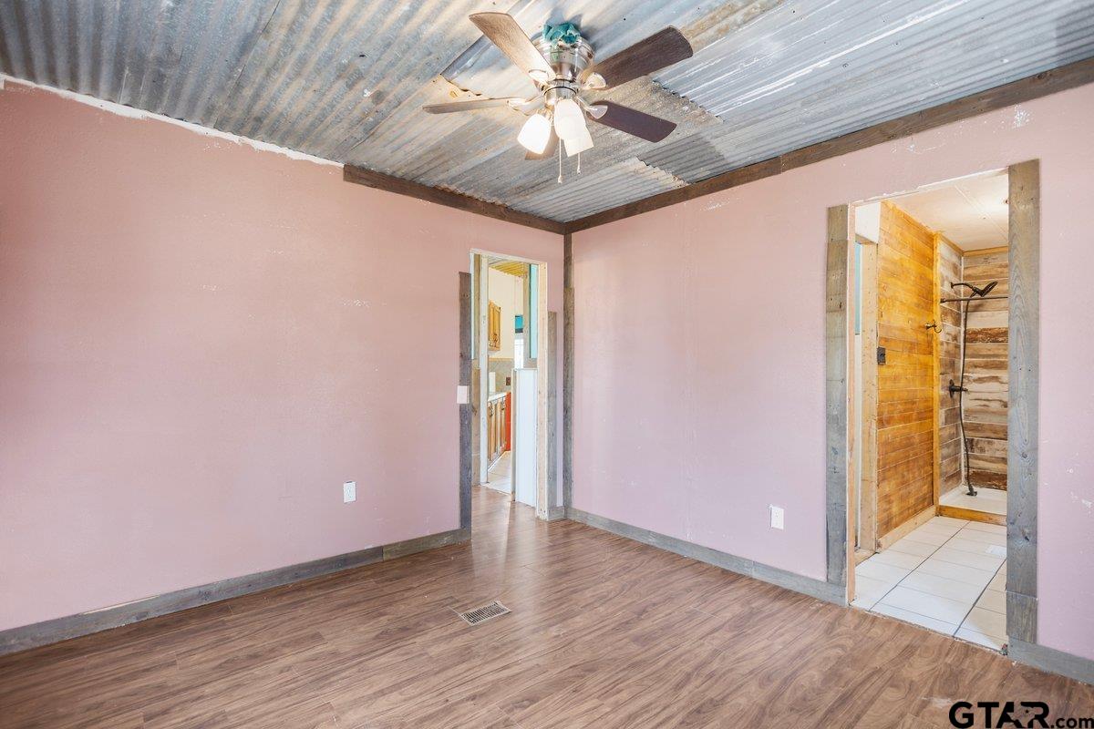 11867 Cherokee Way Lindale, TX 75771 - Photo 16 of 28