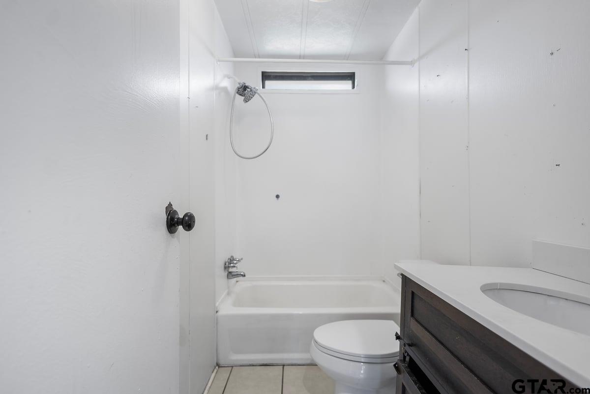 11867 Cherokee Way Lindale, TX 75771 - Photo 21 of 28