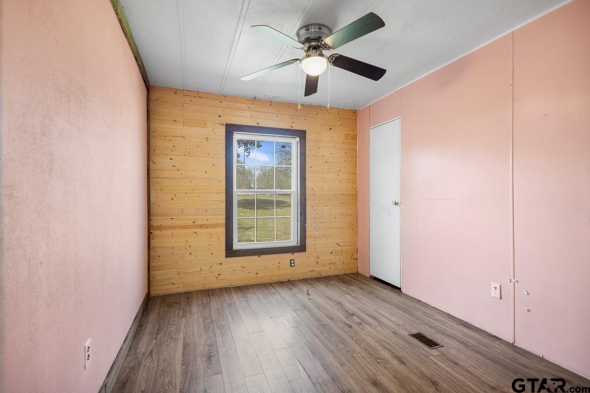 11867 Cherokee Way Lindale, TX 75771 - Photo 22 of 28