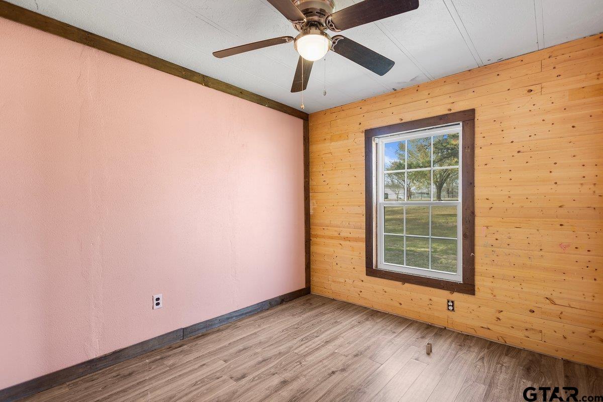 11867 Cherokee Way Lindale, TX 75771 - Photo 23 of 28