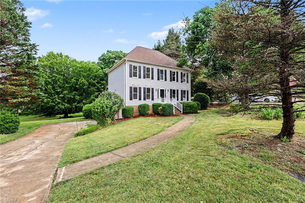 7060 Bridgewood Road Clemmons, NC 27012 - Photo 4 of 31