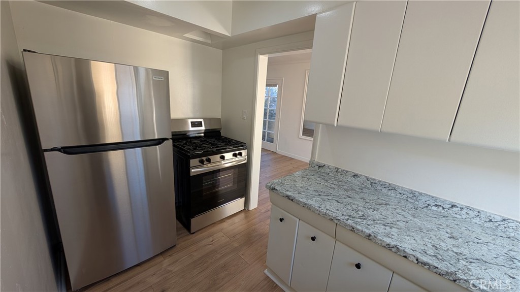 1601 North Flower Street, Unit 17 Santa Ana, CA 92706 - Photo 8 of 20