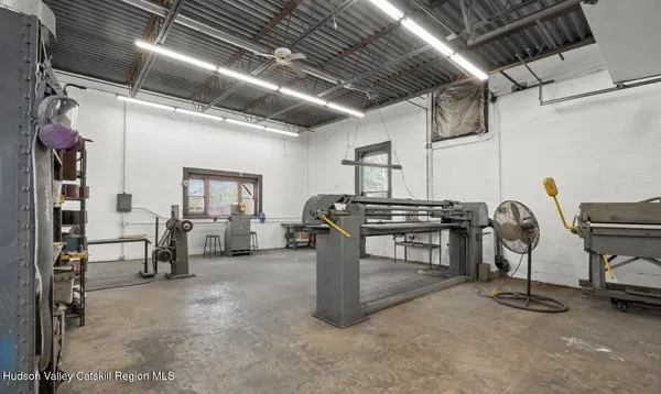 a view of a storage & utility room
