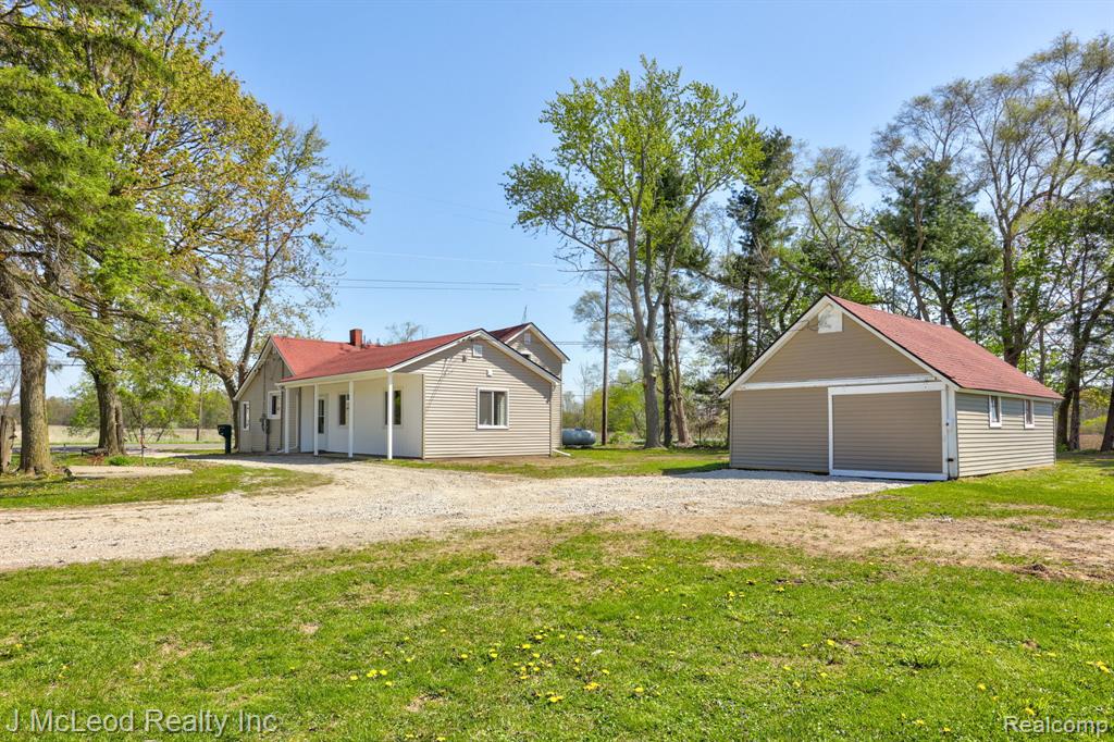 7016 East Dodge Road Mount Morris, MI 48458 - Photo 37 of 67