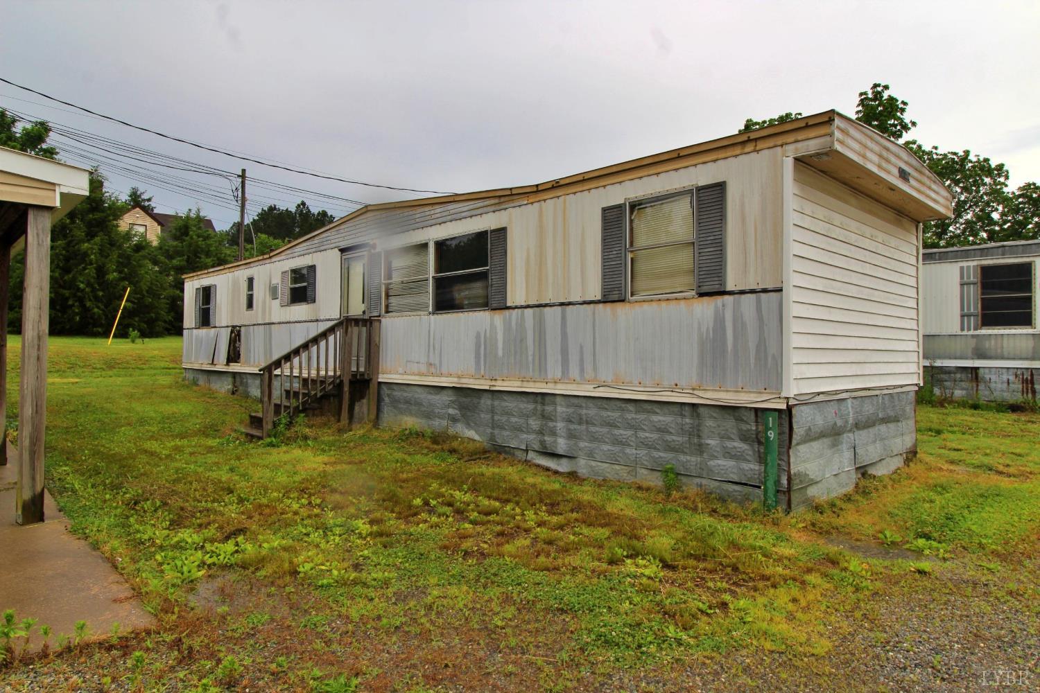 5920 Farmville Road Farmville, VA 23901 - Photo 11 of 33