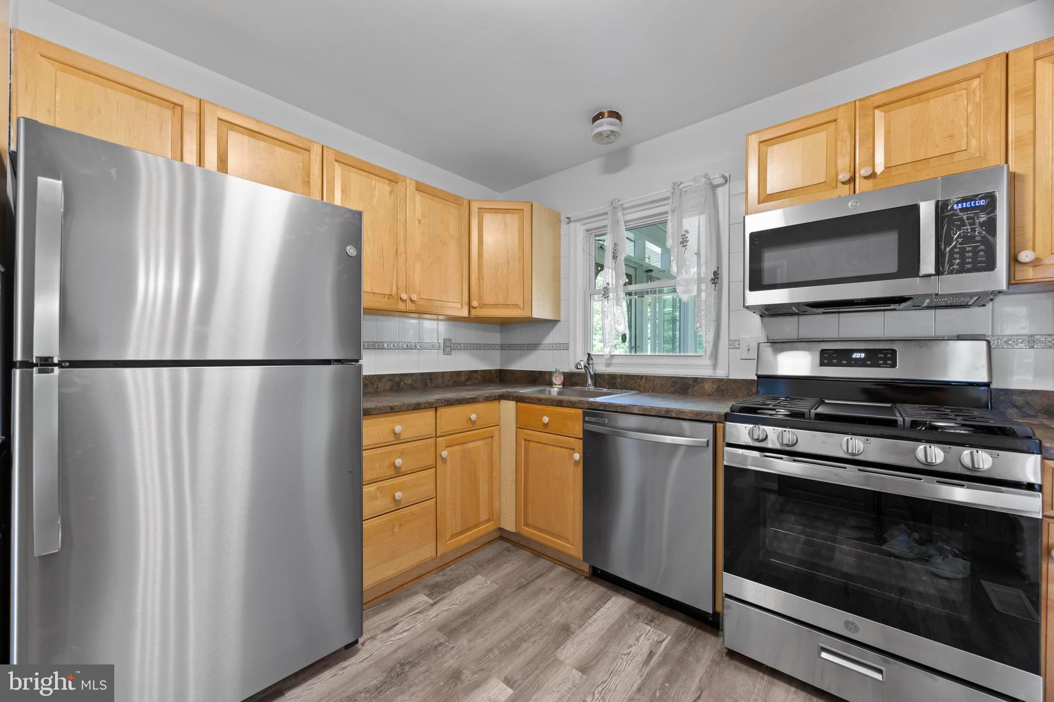 817 Belfast Road Waldorf, MD 20602 - Photo 21 of 50