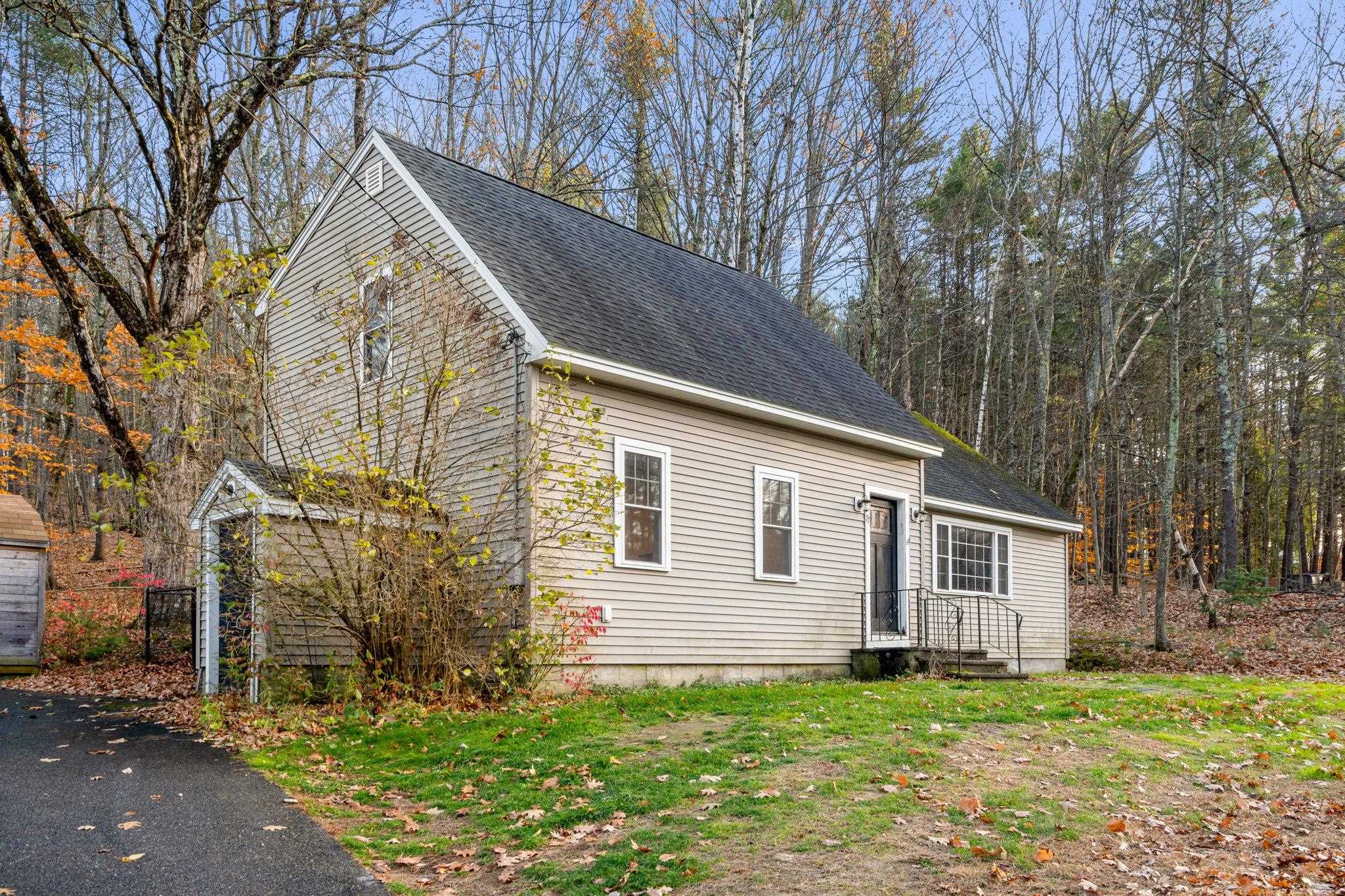 77 Bow Center Road Bow, NH 03304 - Photo 13 of 32