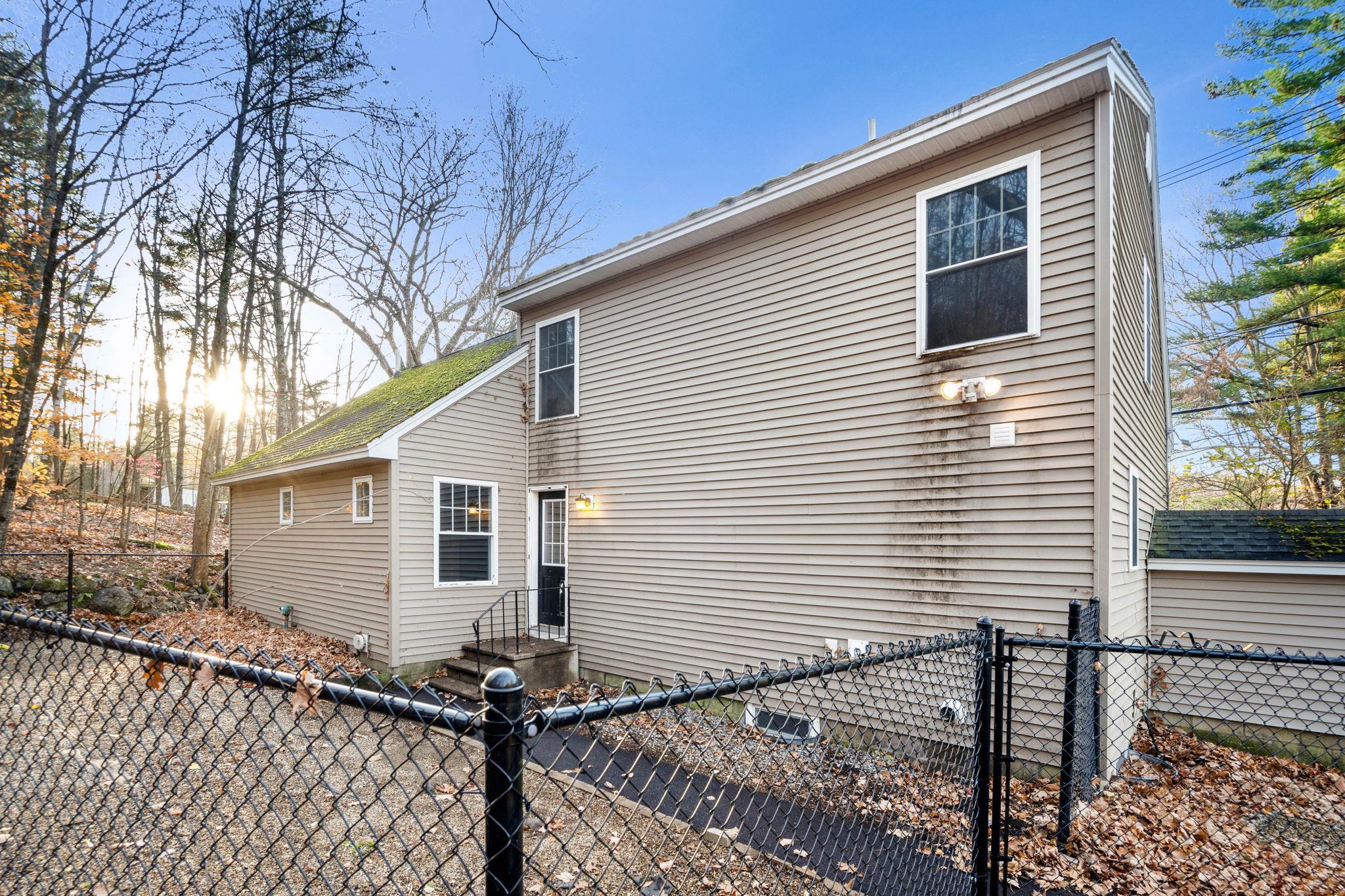 77 Bow Center Road Bow, NH 03304 - Photo 21 of 32