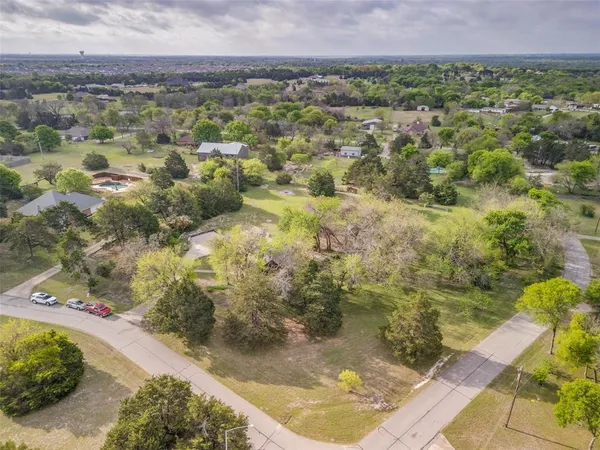 $535,000 | 305 Cedar Hill Circle, Lowry Crossing, TX 75407