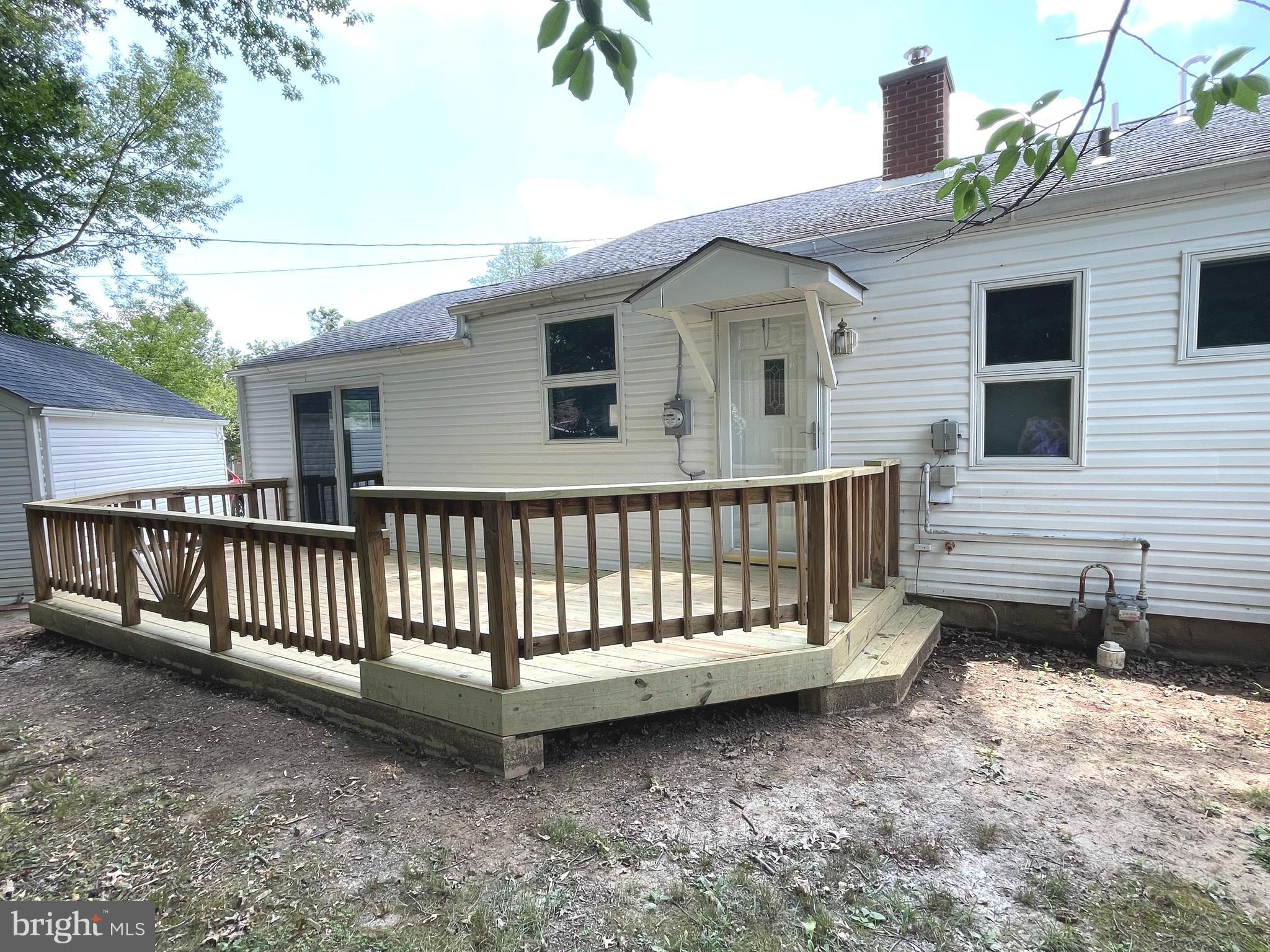 422 Houston Road Ambler, PA 19002 - Photo 27 of 35 Rear Deck