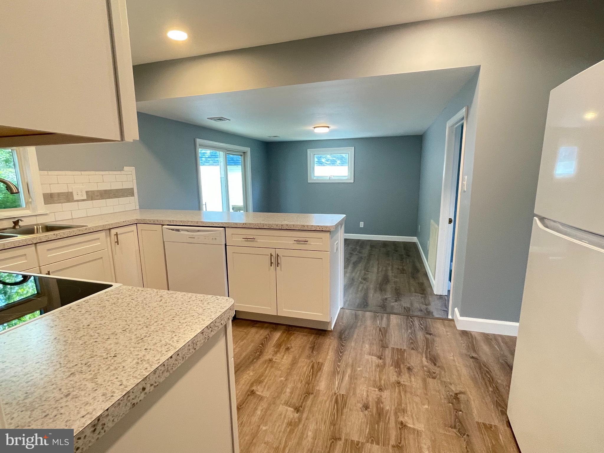 422 Houston Road Ambler, PA 19002 - Photo 7 of 35 Kitchen