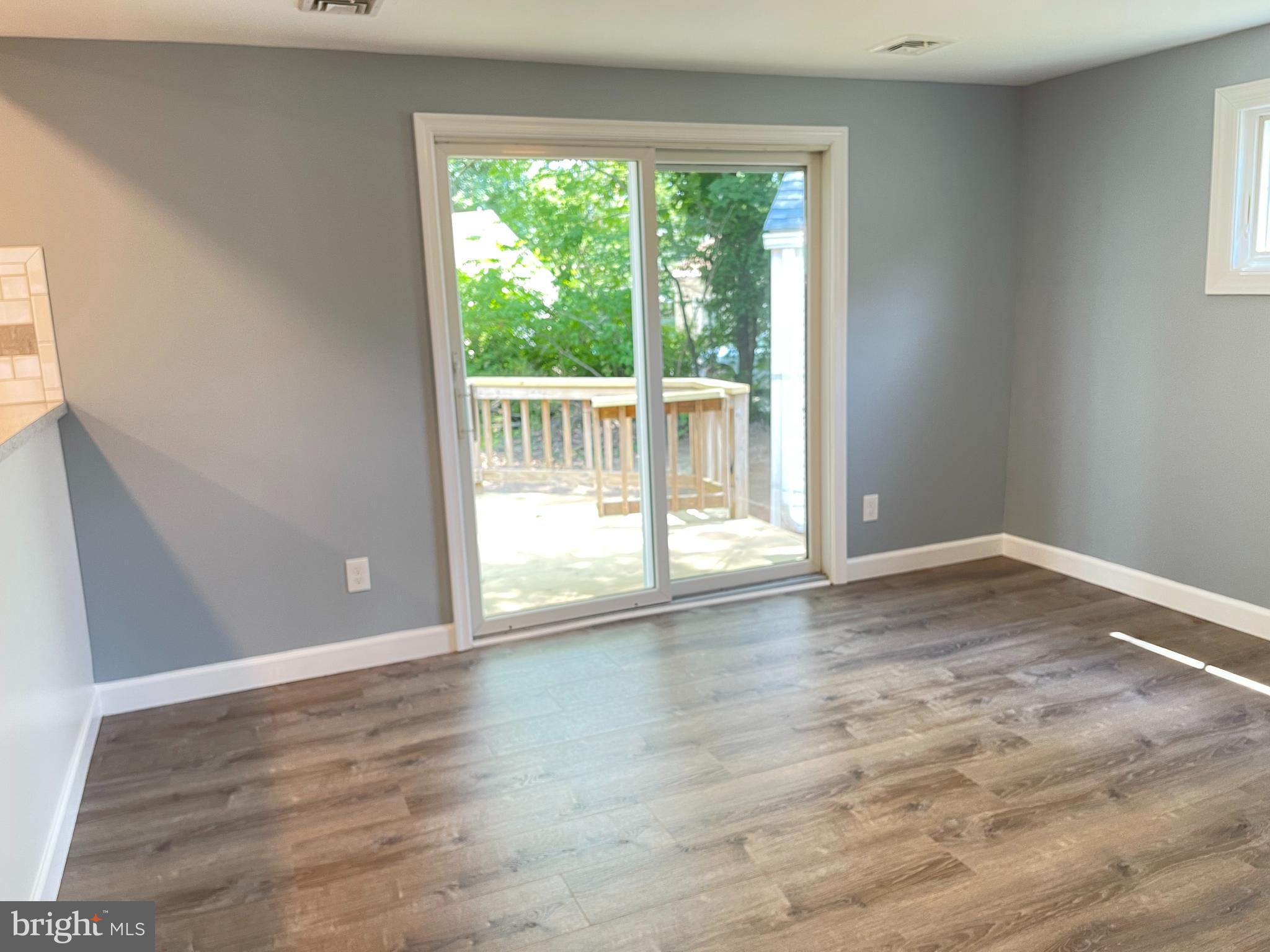 422 Houston Road Ambler, PA 19002 - Photo 8 of 35 Breakfast Room/ Dining Room