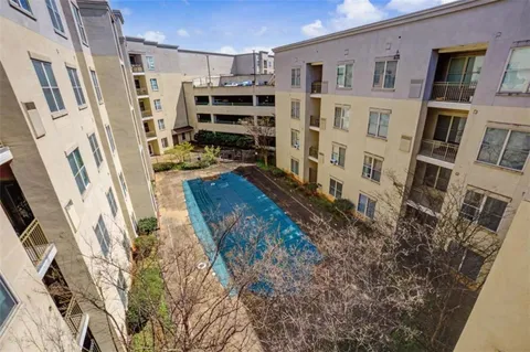 $220,000 | 870 Mayson Turner Road Northwest, Unit 1311, Atlanta, GA 30314
