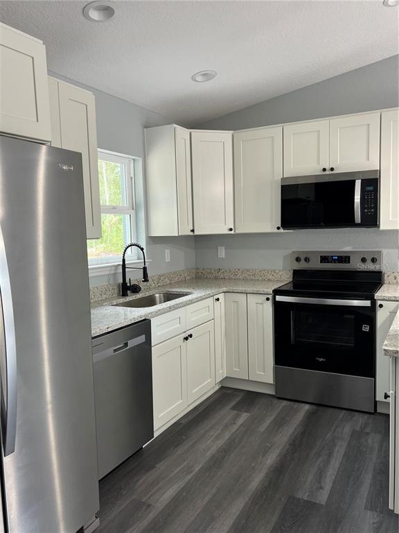 20152 Southwest 84th Street Dunnellon, FL 34431 - Photo 3 of 14