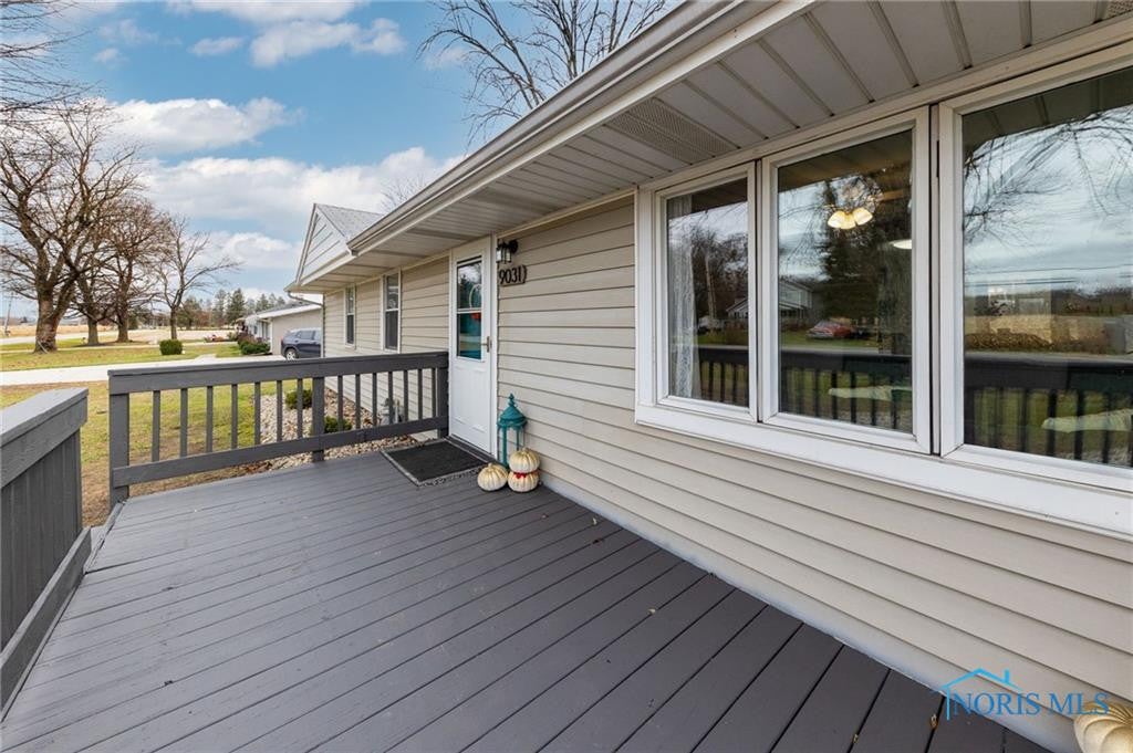 9031 Garden Road Maumee, OH 43537 - Photo 6 of 39 Gallery Image 6
