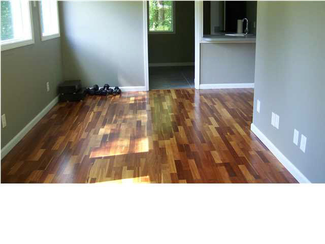 701 Dunton Road Clinton, MS 39056 - Photo 20 of 25 Downstairs of the Guest House