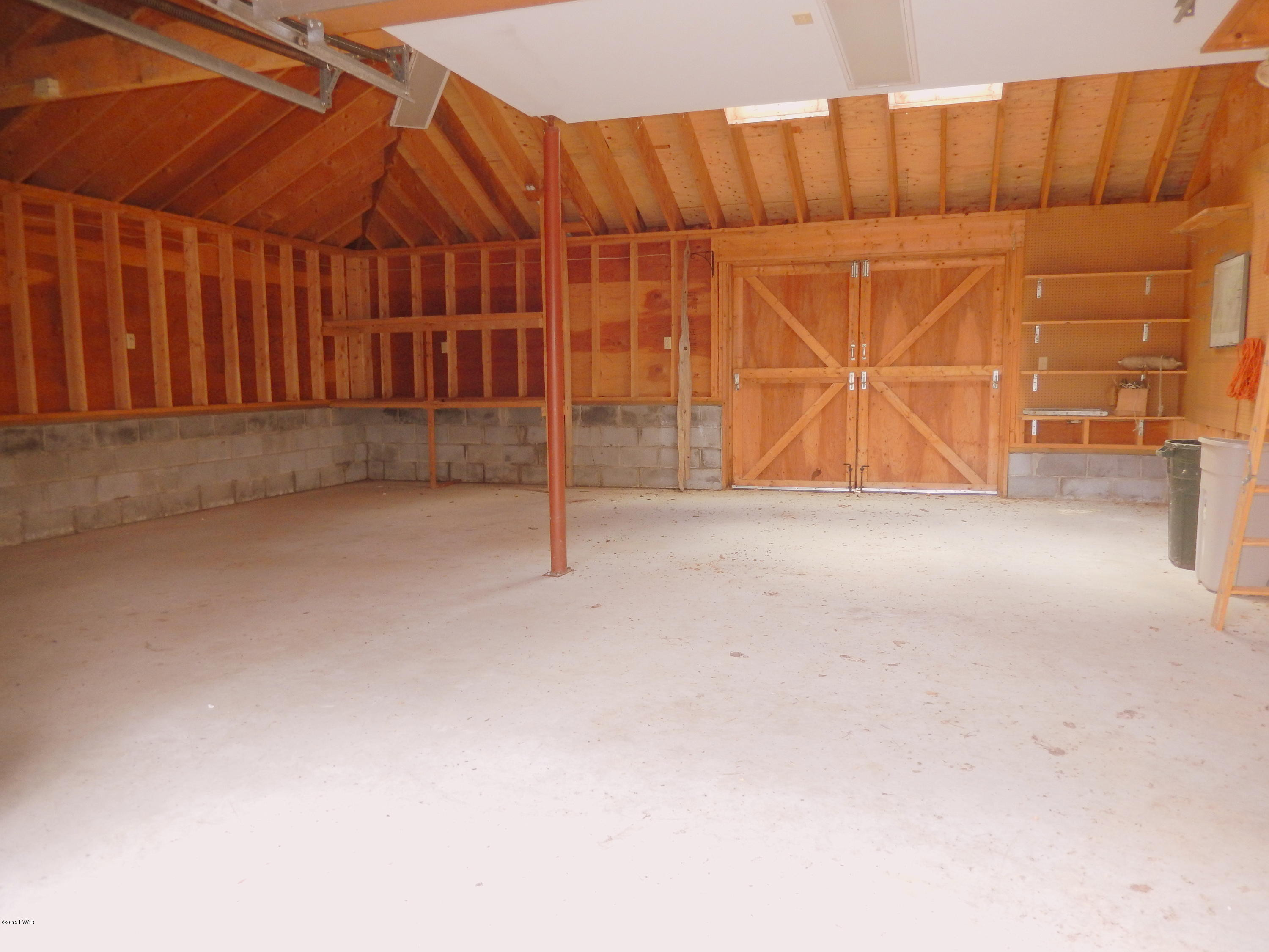 108 Fairview Hemlock Point Road Road Tafton, PA 18464 - Photo 50 of 59