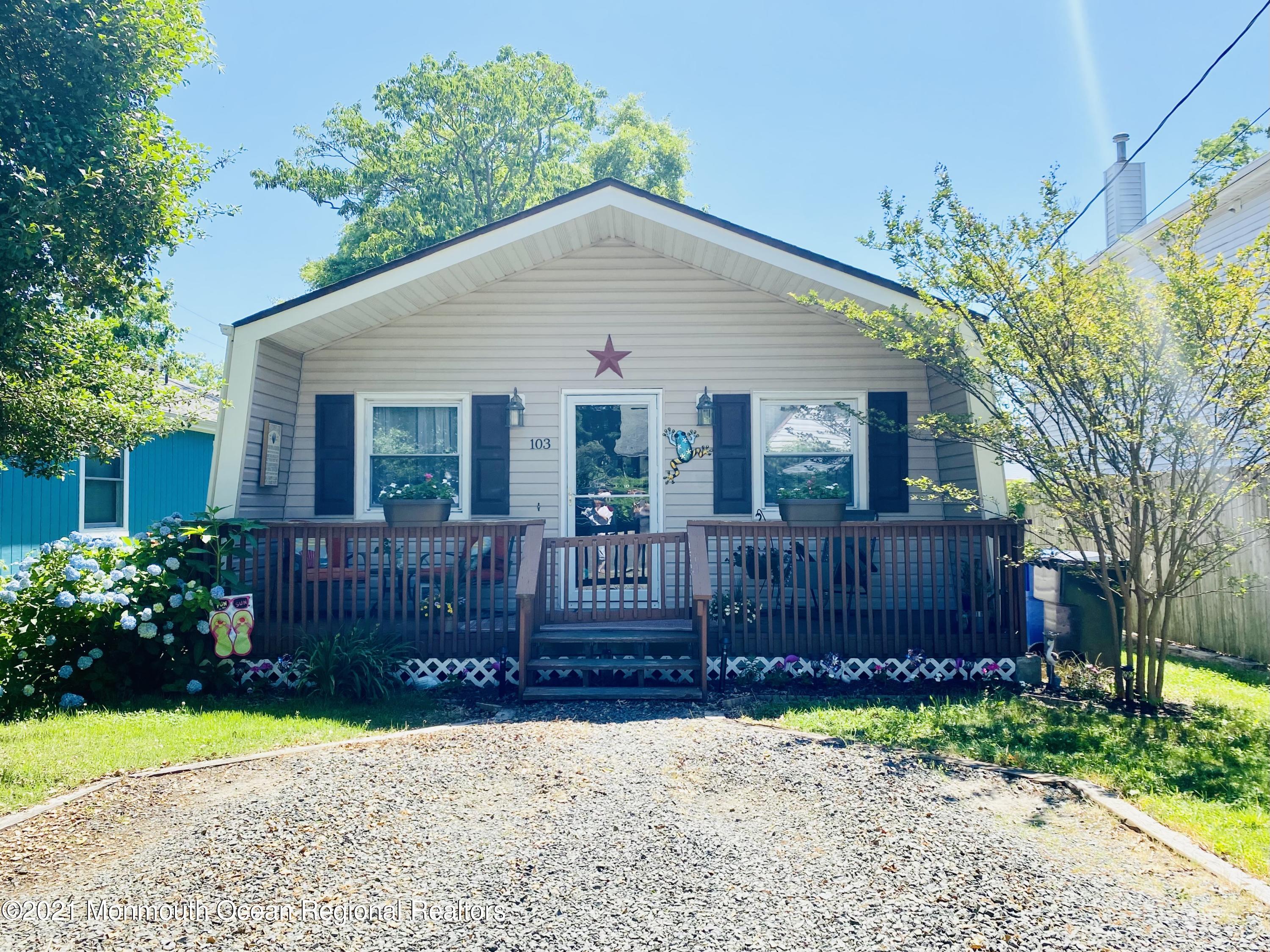 103 George Road Toms River, NJ 08753 - Photo 2 of 34 a front view of a house