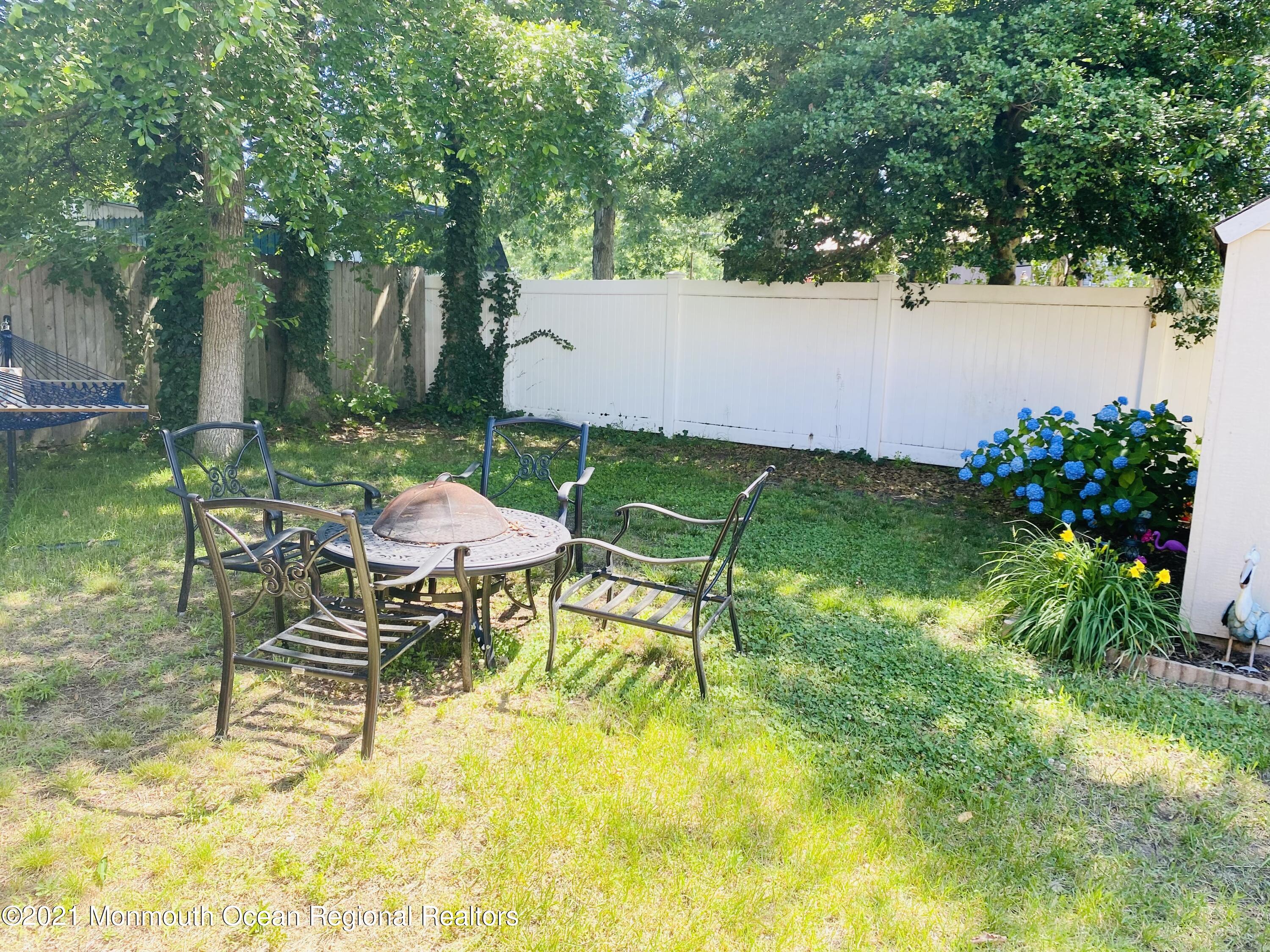 103 George Road Toms River, NJ 08753 - Photo 31 of 34 a garden view with a seating space