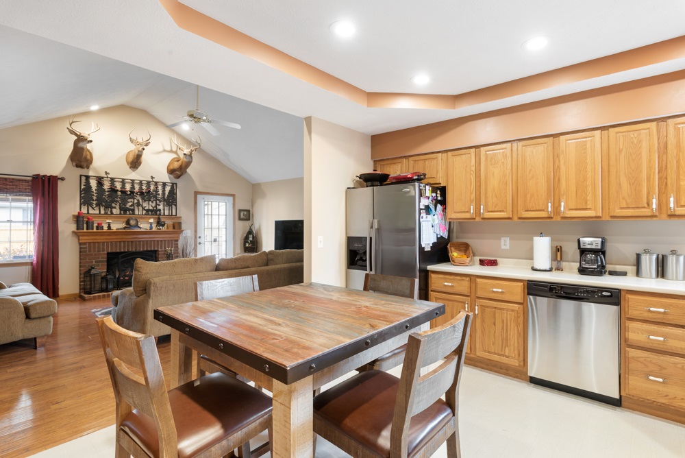 2108 North Benton Road Muncie, IN 47304 - Photo 6 of 20 Gallery Image 6